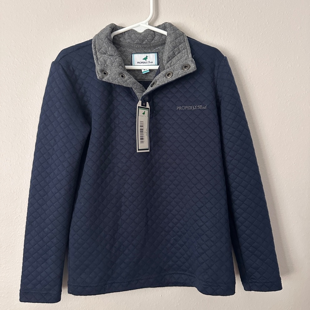 BNWT Properly Tied Pullover